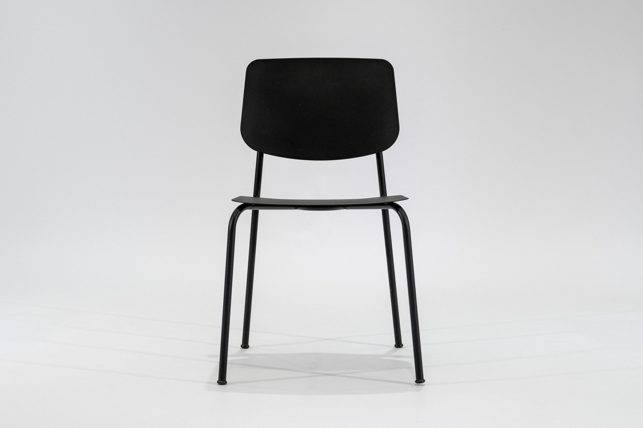 Silla de Comedor «Serpia» Chapa – Negro