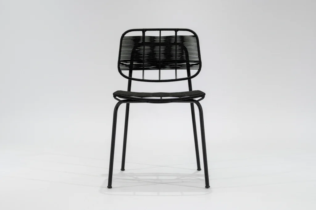 Silla de comedor soga negro con estructura de hierro negro microtexturado vista frontal.
