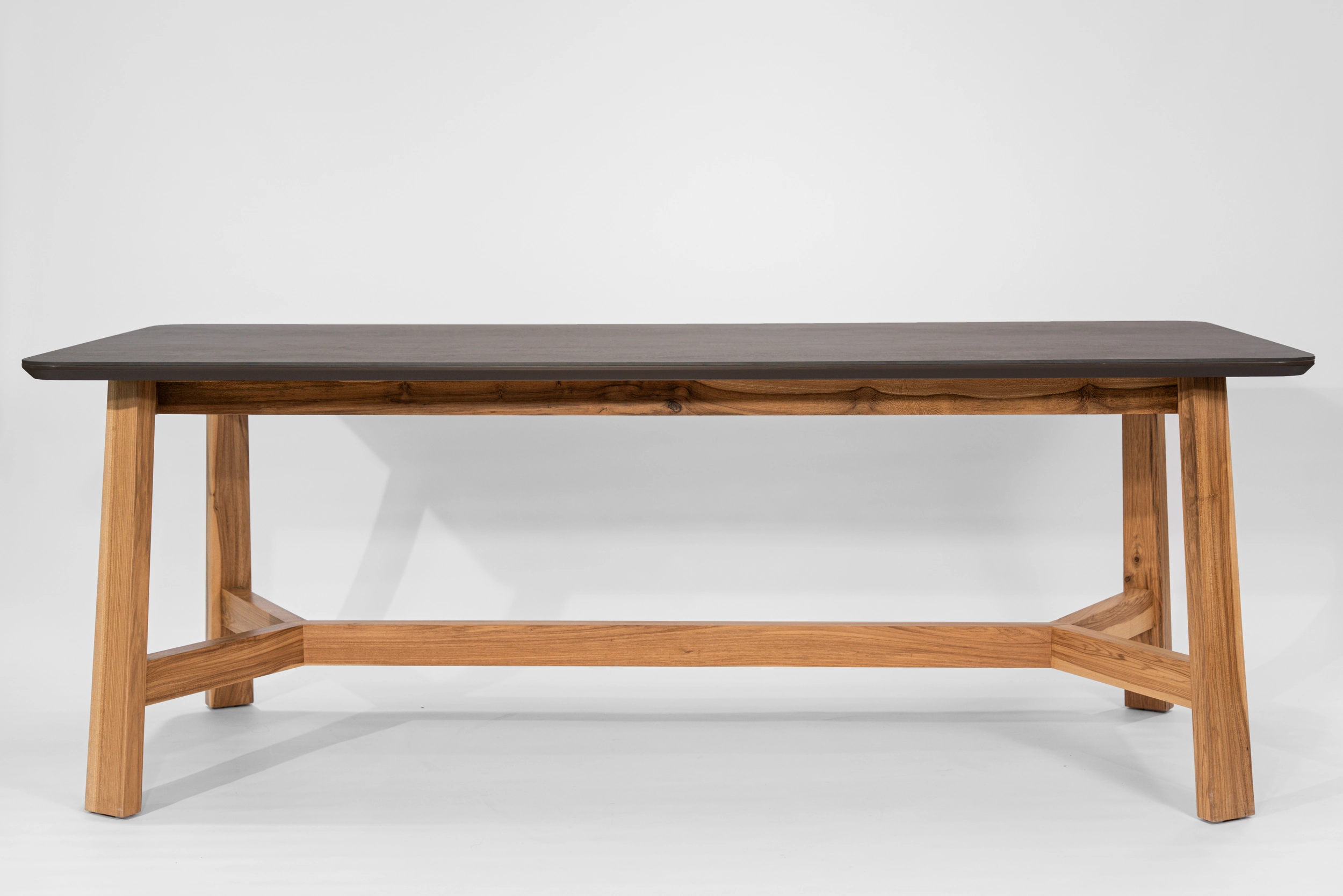 Mesa de Comedor «Refugio»- NEOLITH ®