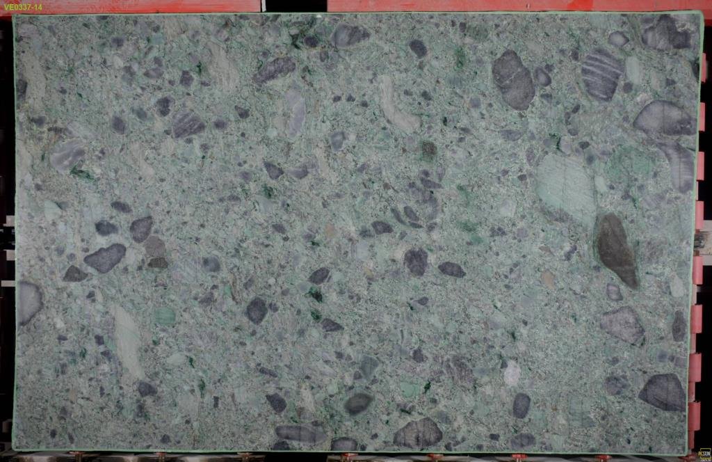 granito-verde-oliva-chapa-completa Granito Verde Oliva chapa completa vista frontal