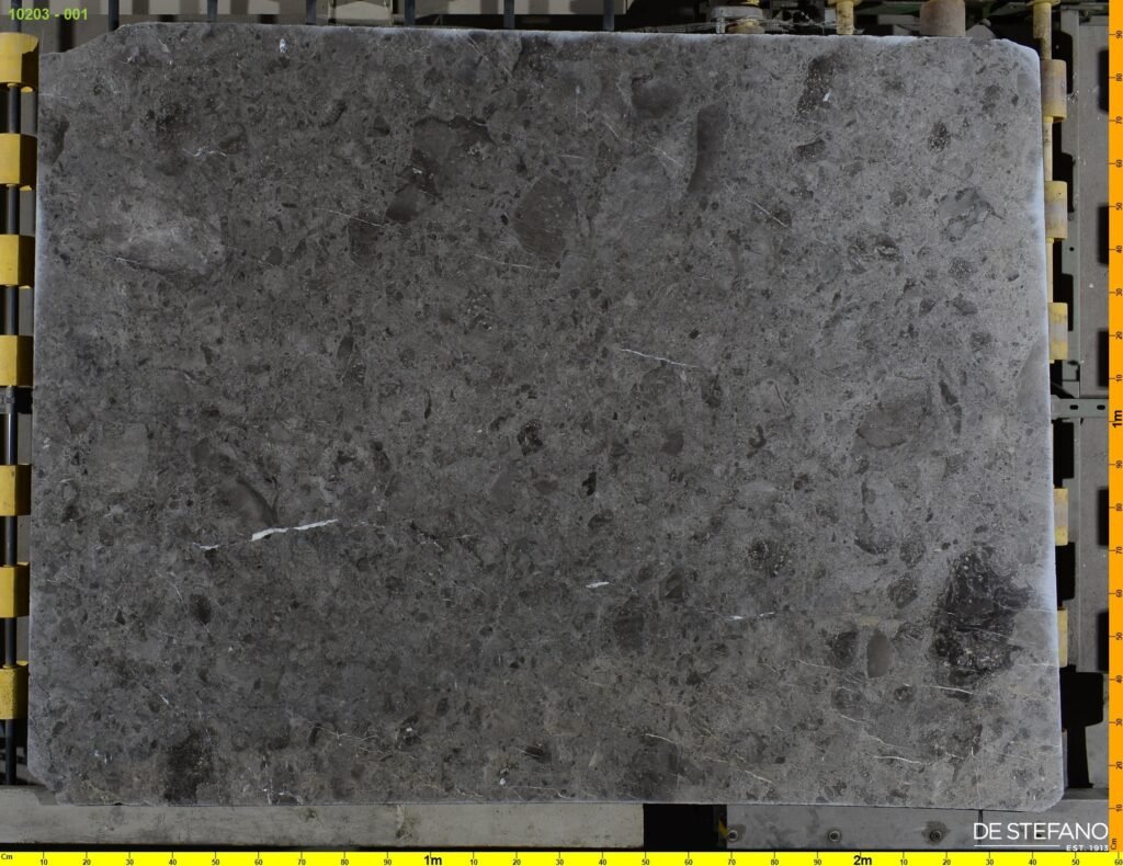 Mármol Savana Grey natural chapa completa vista frontal